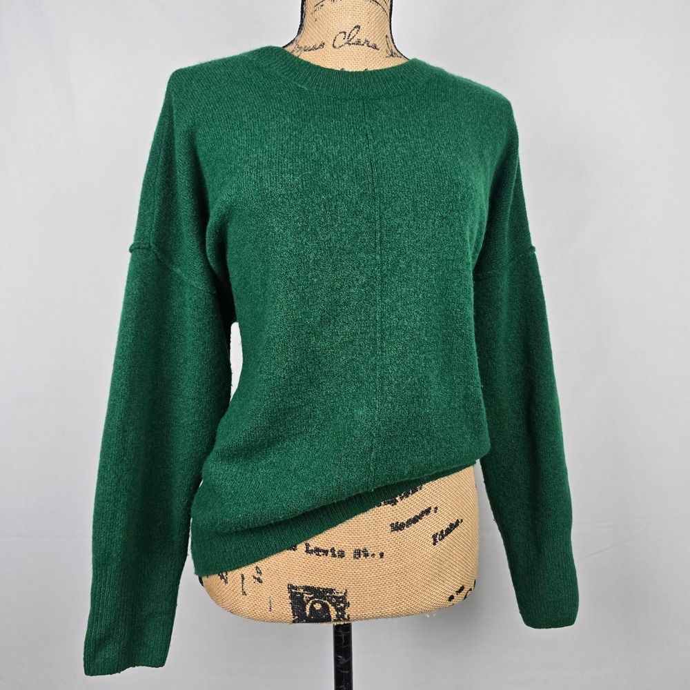 Vince Camuto Emerald Green Crewneck Sweater Drop Shoulder Seam Front Large